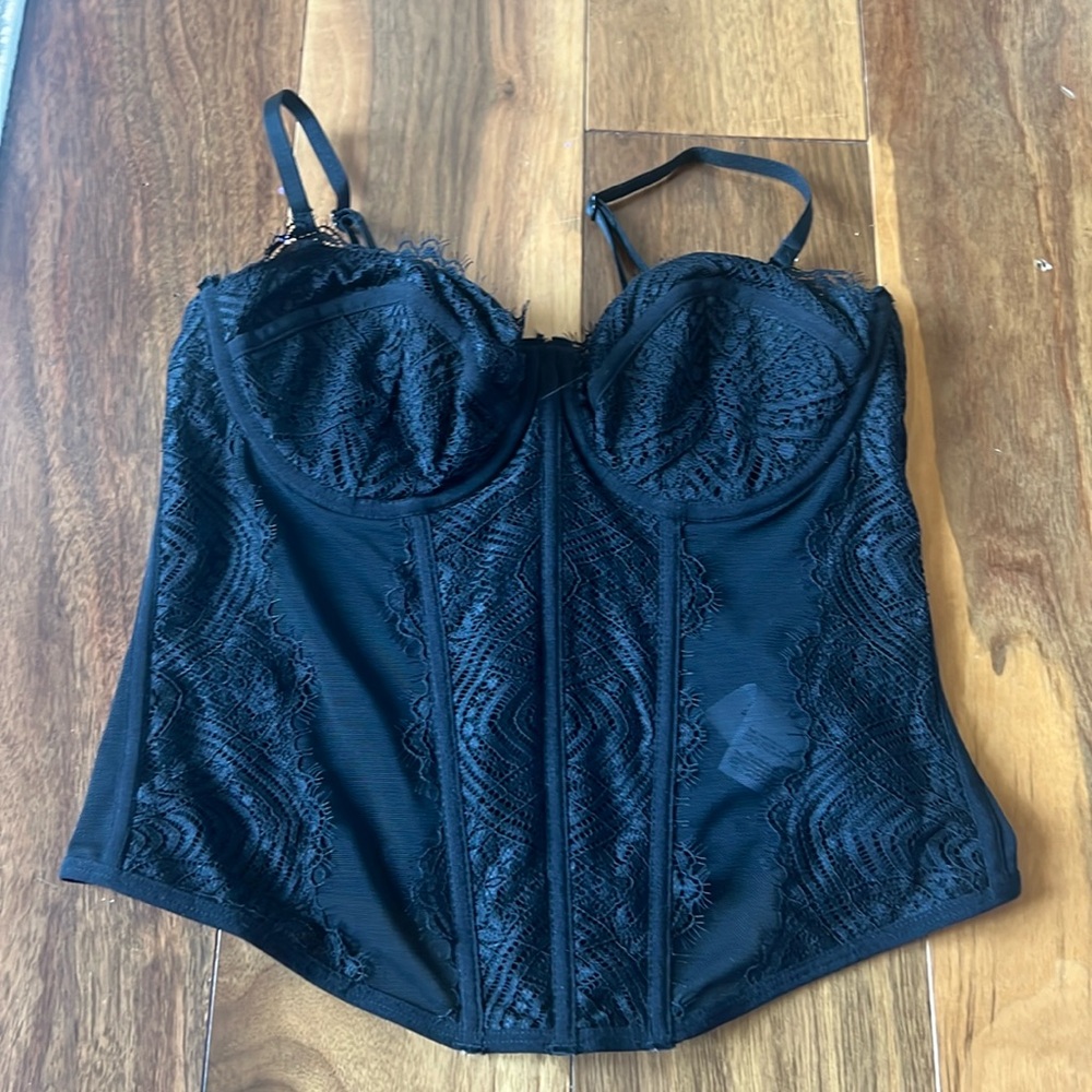 XS Garage Lace bustier camisole in Jet Black